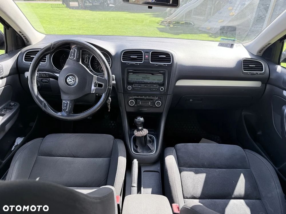 Volkswagen Golf 1.6 TDI Comfortline - 6