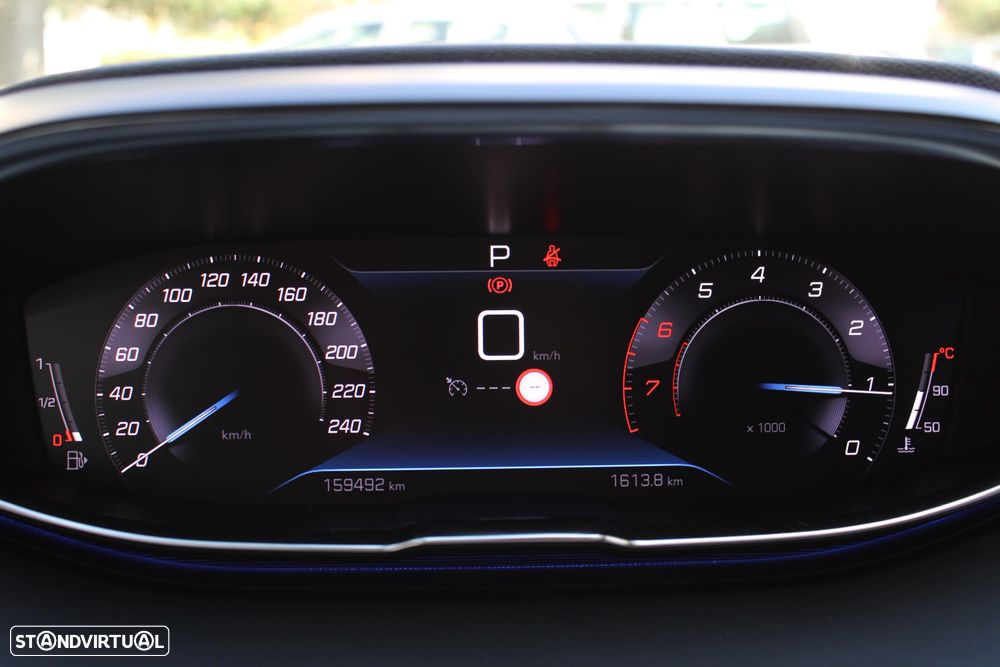 Peugeot 5008 PureTech 130 EAT8 Stop & Start Allure - 19