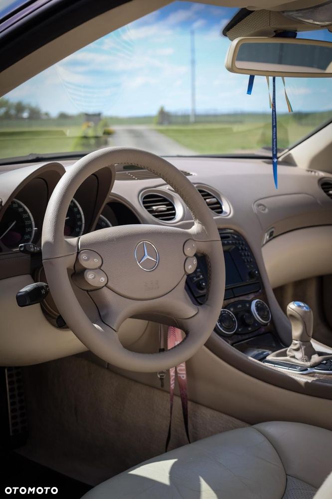 Mercedes-Benz SL 350 - 22