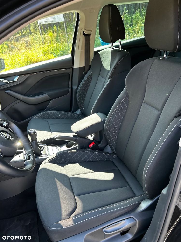 Skoda Kamiq 1.0 TSI Clever - 12