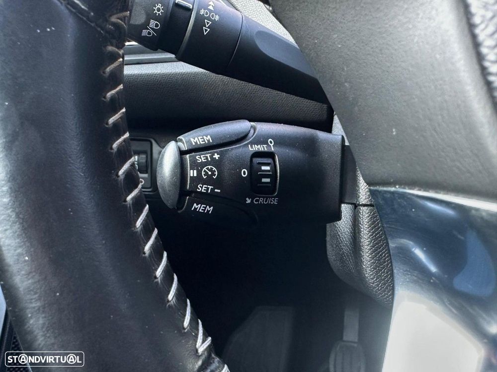 Peugeot 308 SW 1.5 BlueHDi Allure Pack - 35