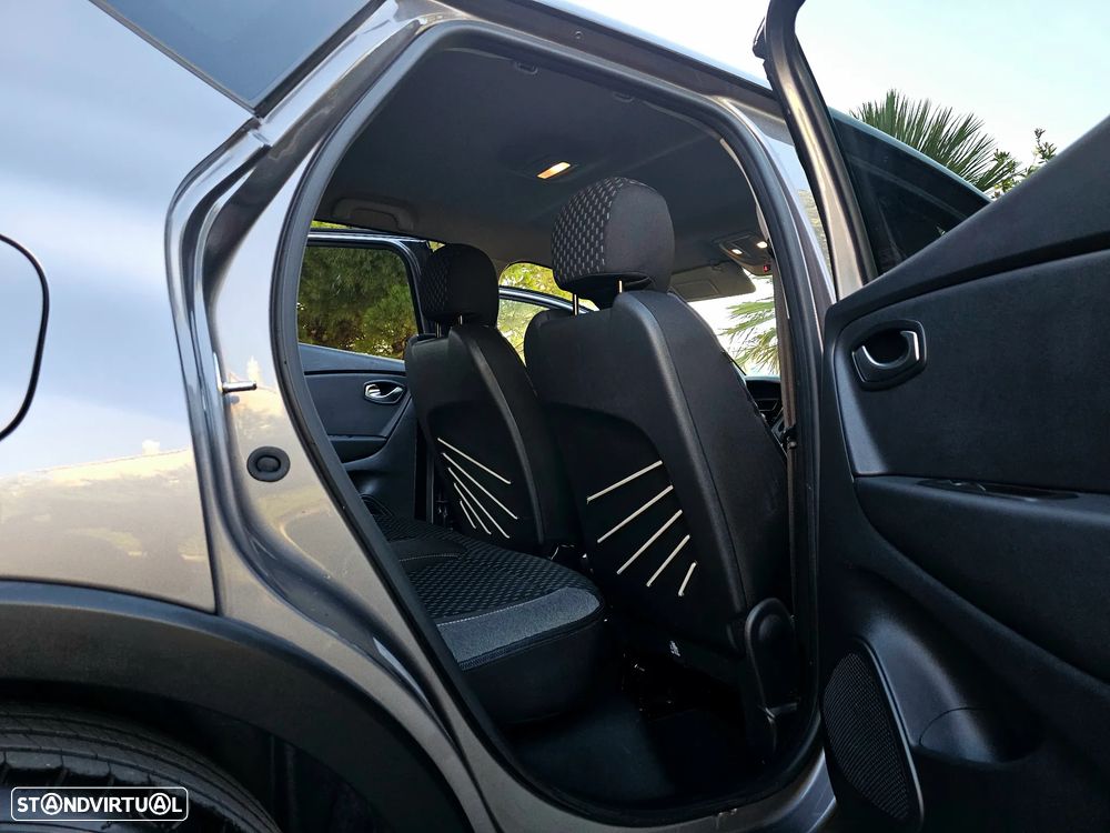 Renault Captur 0.9 TCE Exclusive - 6