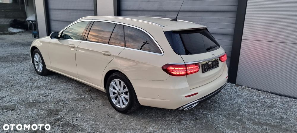 Mercedes-Benz Klasa E 200 d 9G-TRONIC - 3