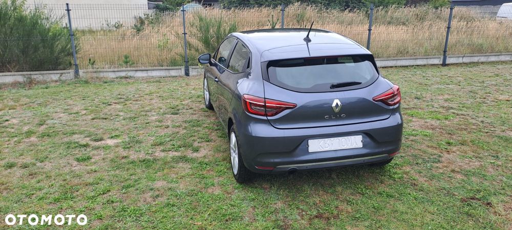 Renault Clio - 6
