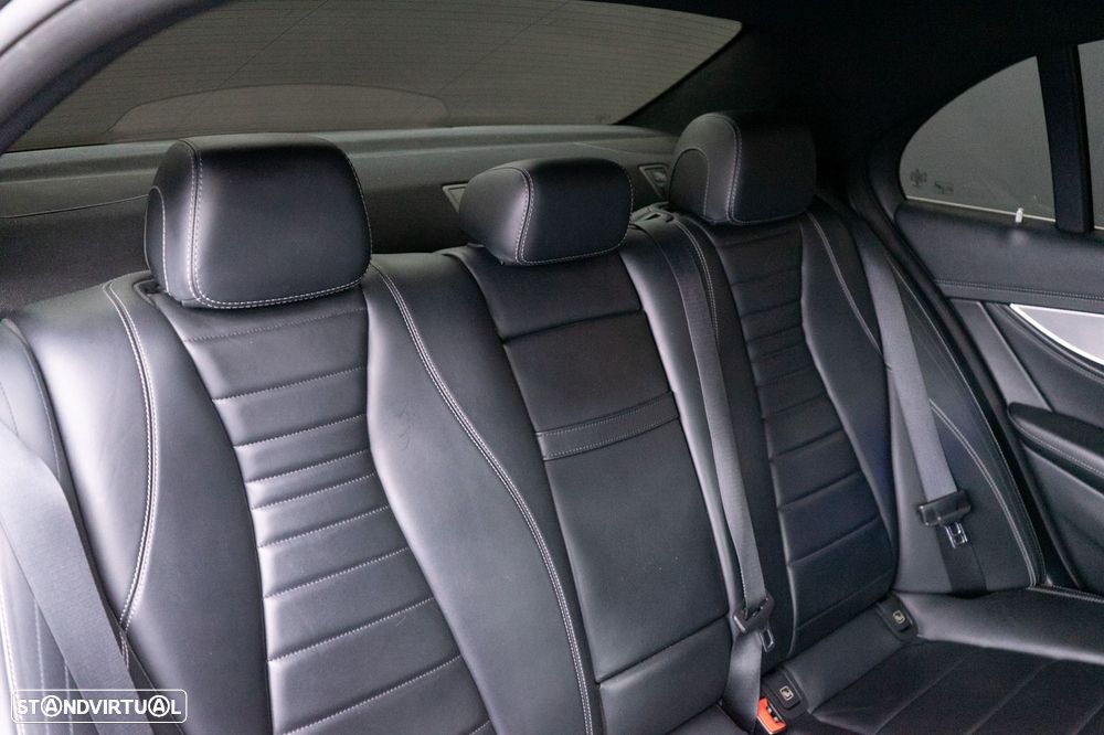 Mercedes-Benz E 220 d 9G-TRONIC AMG Line - 50