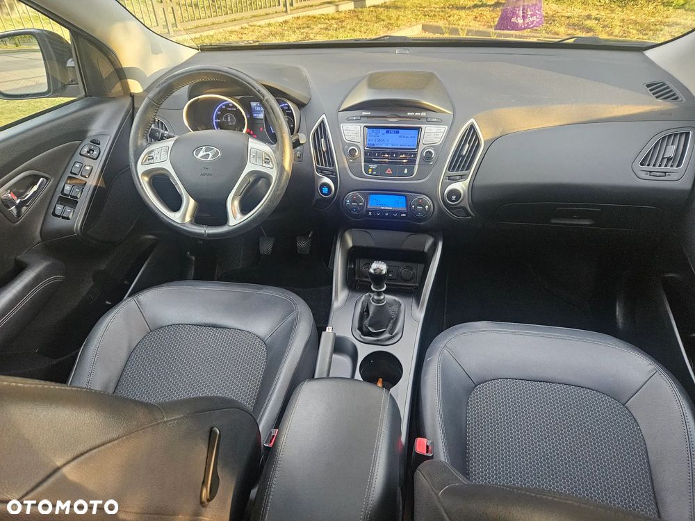 Hyundai ix35 1.6 2WD blue Comfort - 16