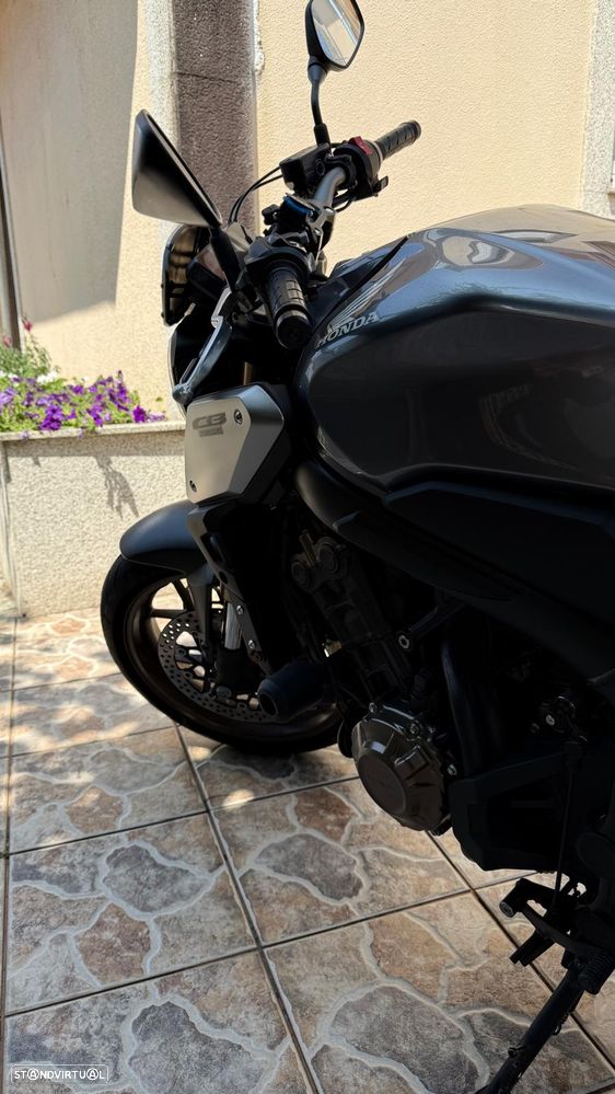 Honda CB CB650R - 9