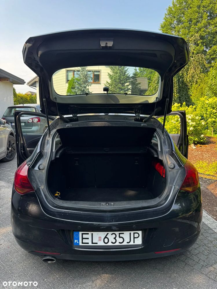 Opel Astra 1.6 T 111 - 7