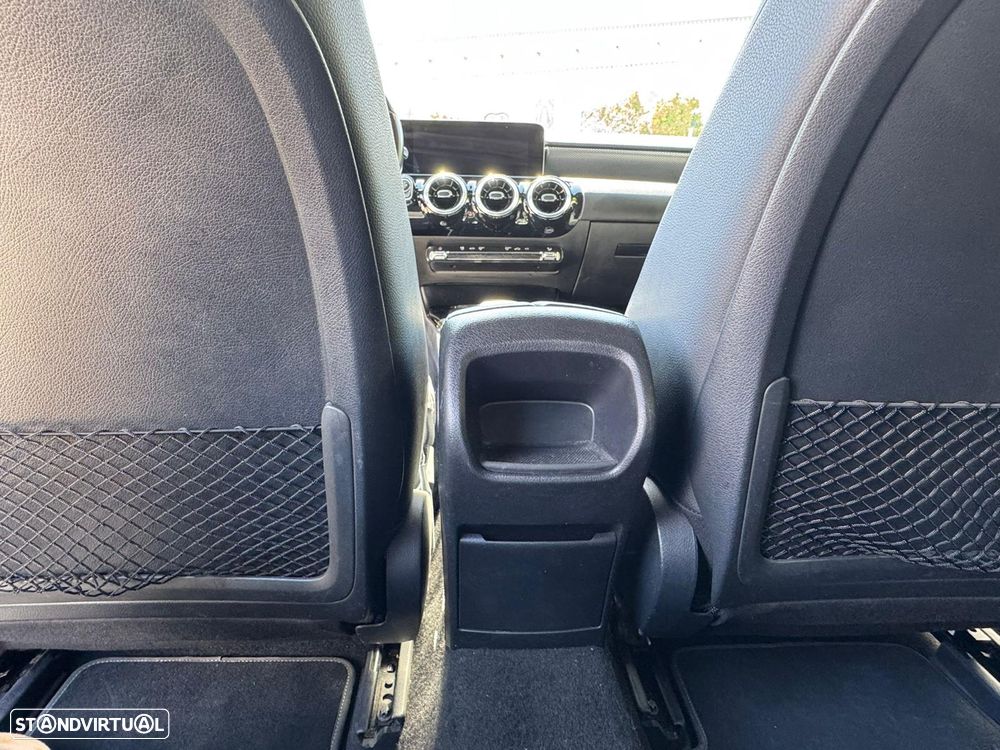 Mercedes-Benz A 180 d Progressive Aut. - 24