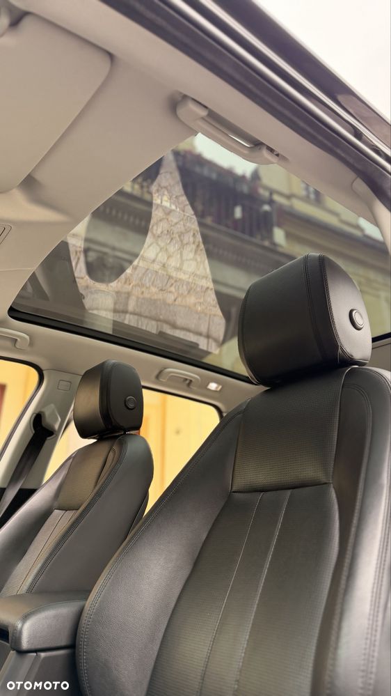 Land Rover Discovery Sport - 8