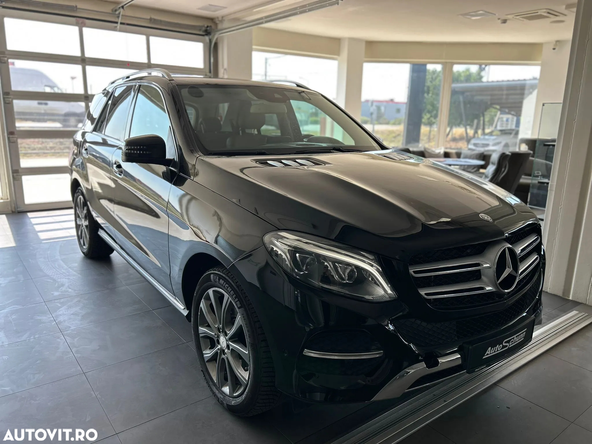 Mercedes-Benz GLE 350 d 4MATIC - 3