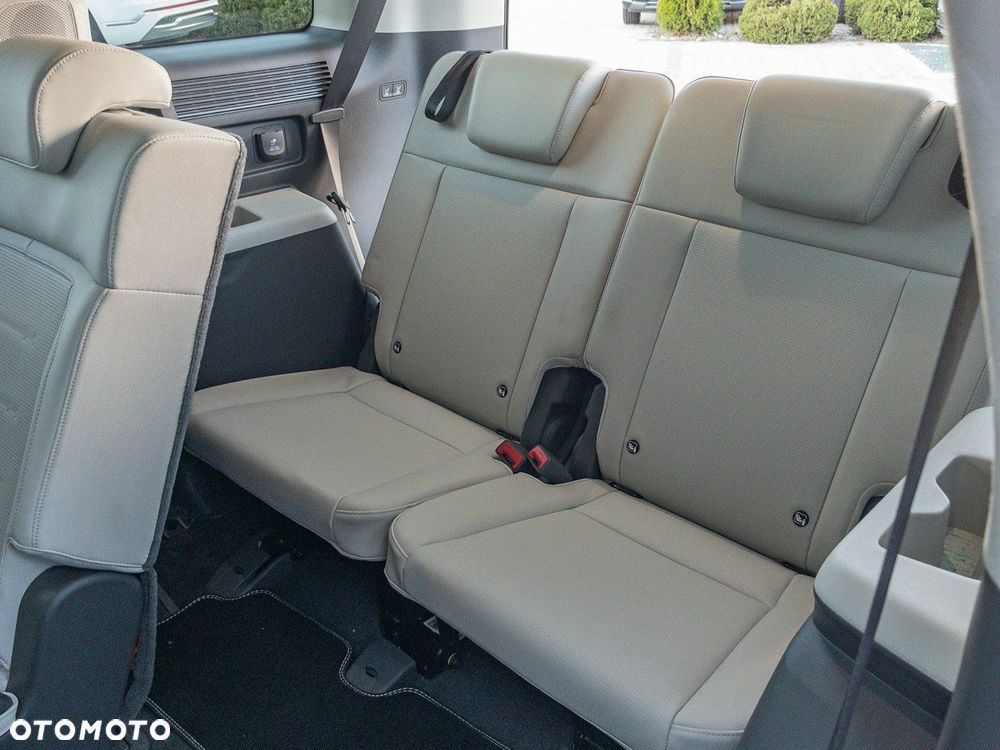 Hyundai Santa Fe 1.6 T-GDI HEV Platinum 4WD 7os - 39