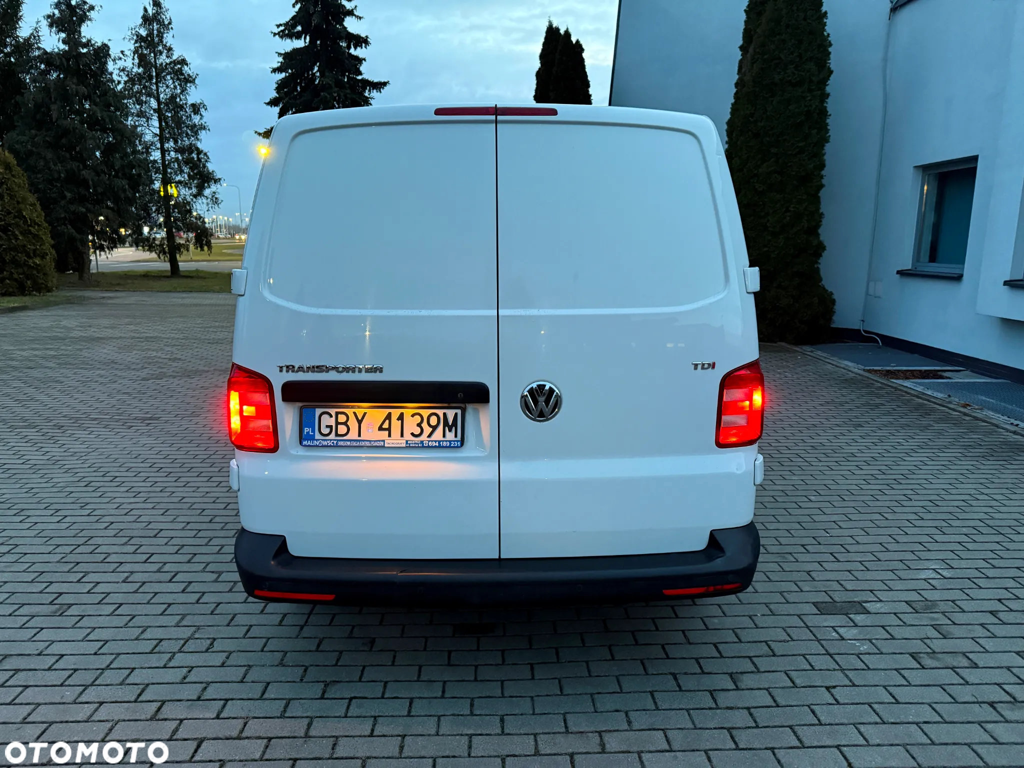 Volkswagen Transporter - 15
