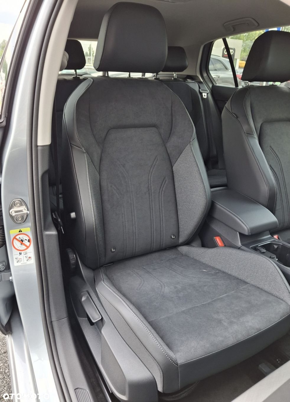Volkswagen Golf VIII 2.0 TDI Life Plus - 15