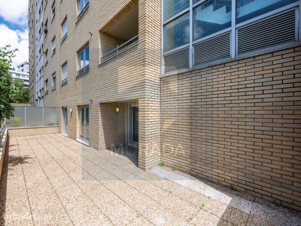 ARRENDA-SE APARTAMENTO T1+1 || C/ TERRAÇO|| PORTO - Grande imagem: 4/40