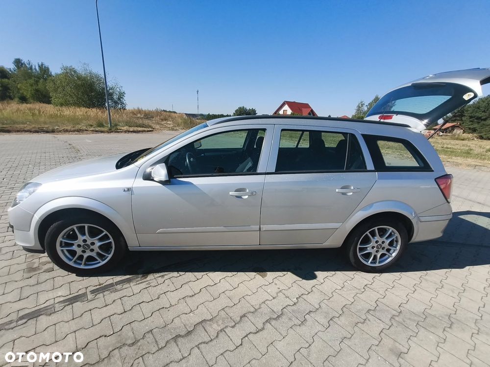 Opel Astra 1.6 Elegance - 2