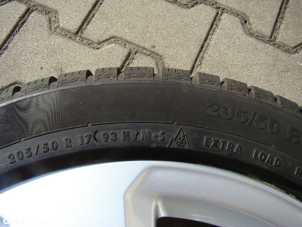 a481 5x112 Audi A3 8P 8V 8Y 6jx17 et48 opony zima 205/50 - 10