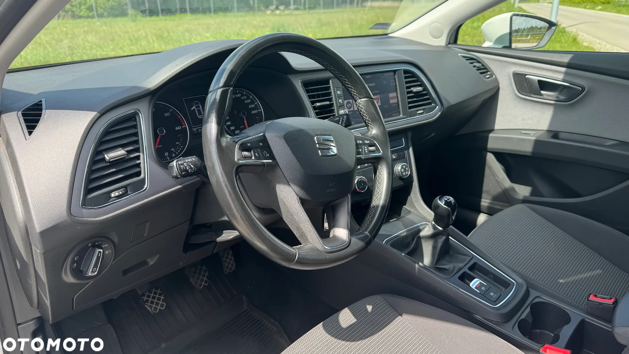 Seat Leon 1.6 TDI Style S&S - 33