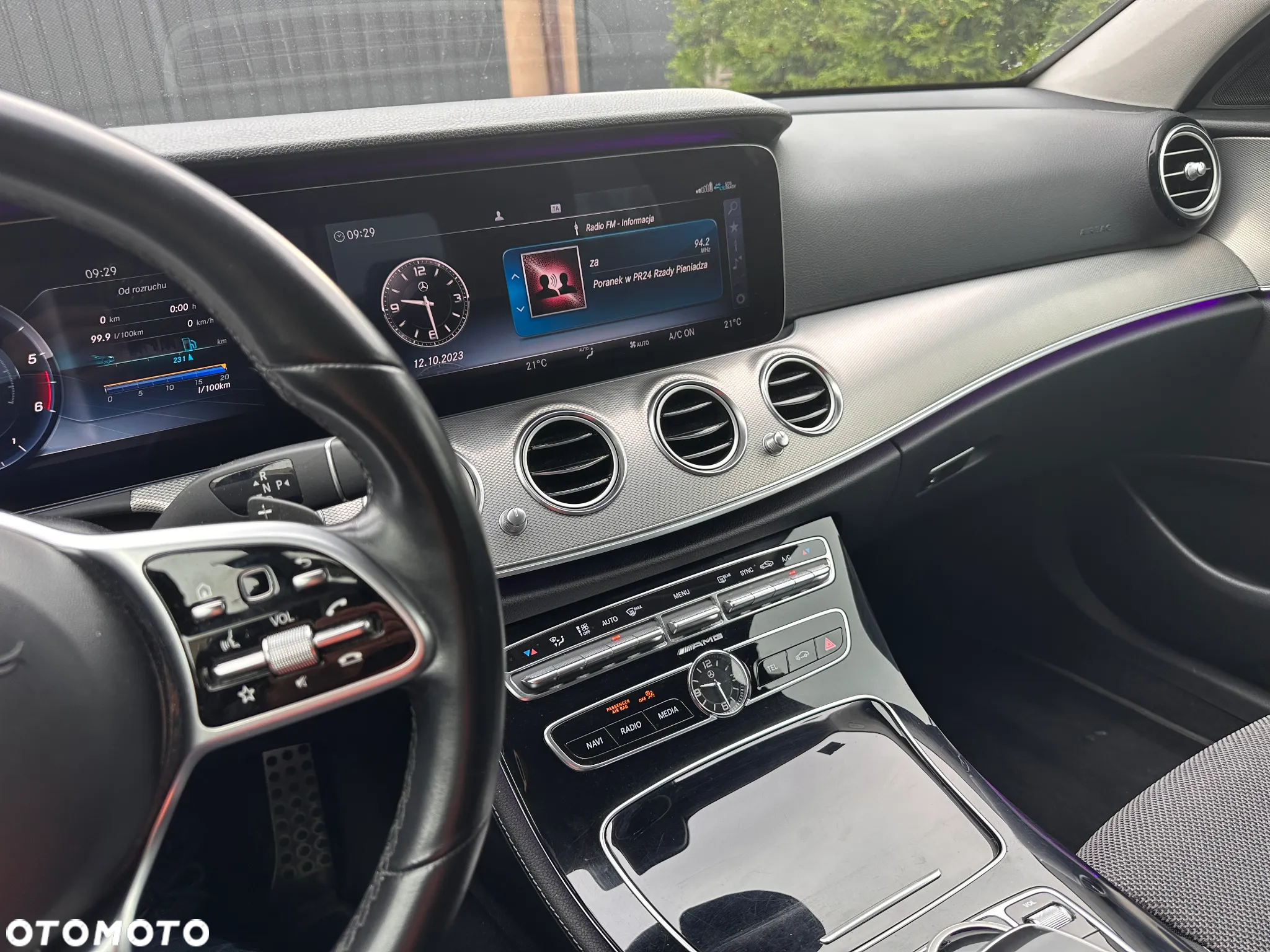 Mercedes-Benz Klasa E 220 d Business Edition 9G-TRONIC - 6