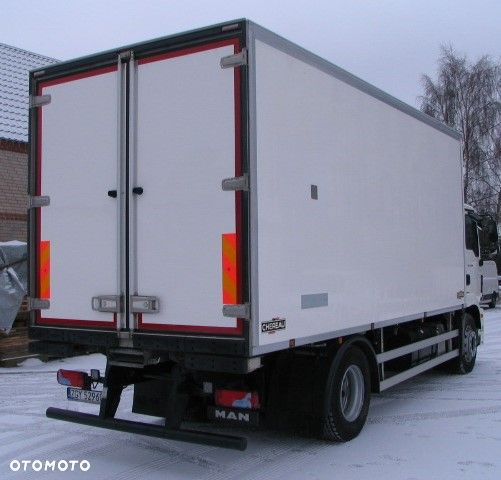 MAN TGM 18.290 / Chłodnia CHEREAU / 3 rury do półtusz / CARRIER SUPRA 1150 - 3
