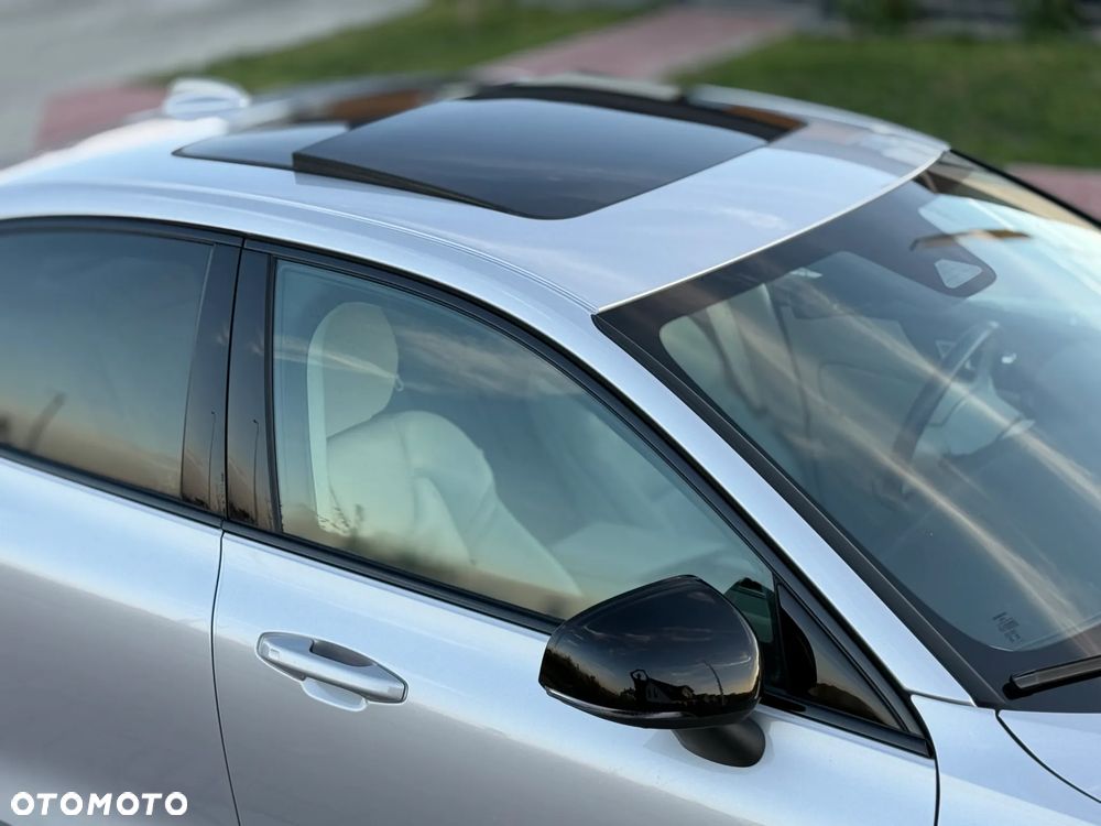 Volvo S60 B5 B R-Design - 8