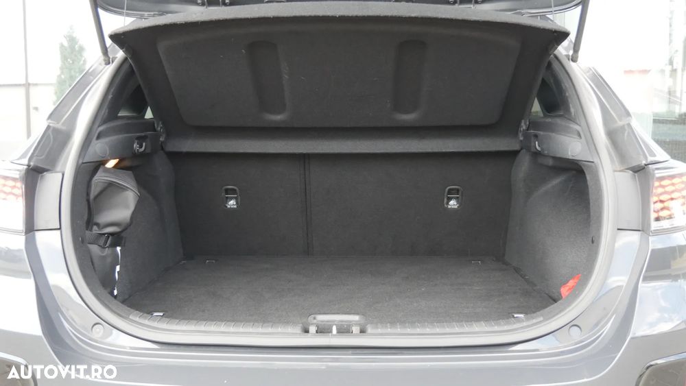 Kia Ceed - 32