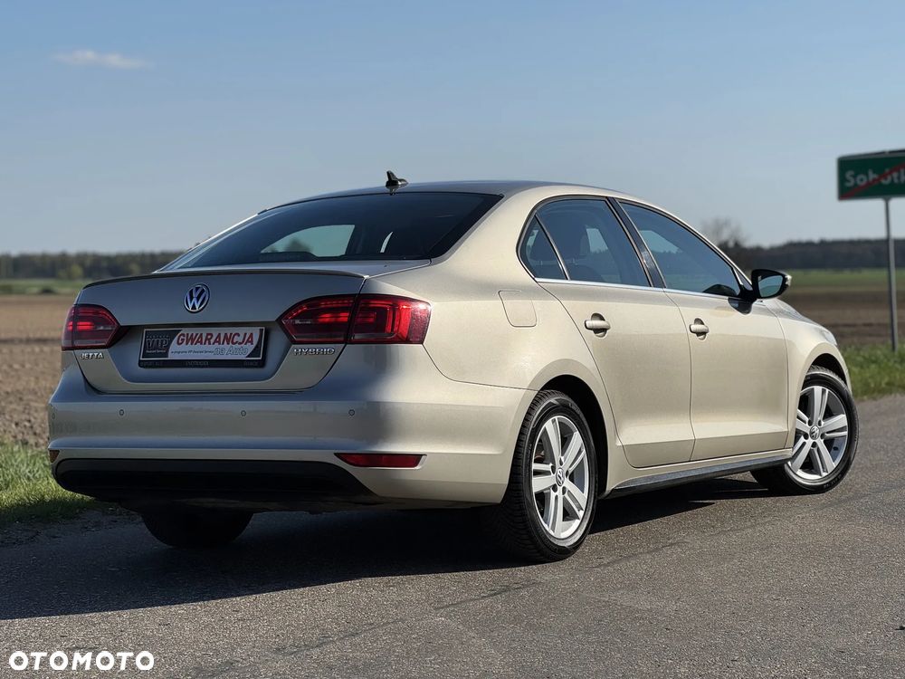 Volkswagen Jetta Hybrid - 13