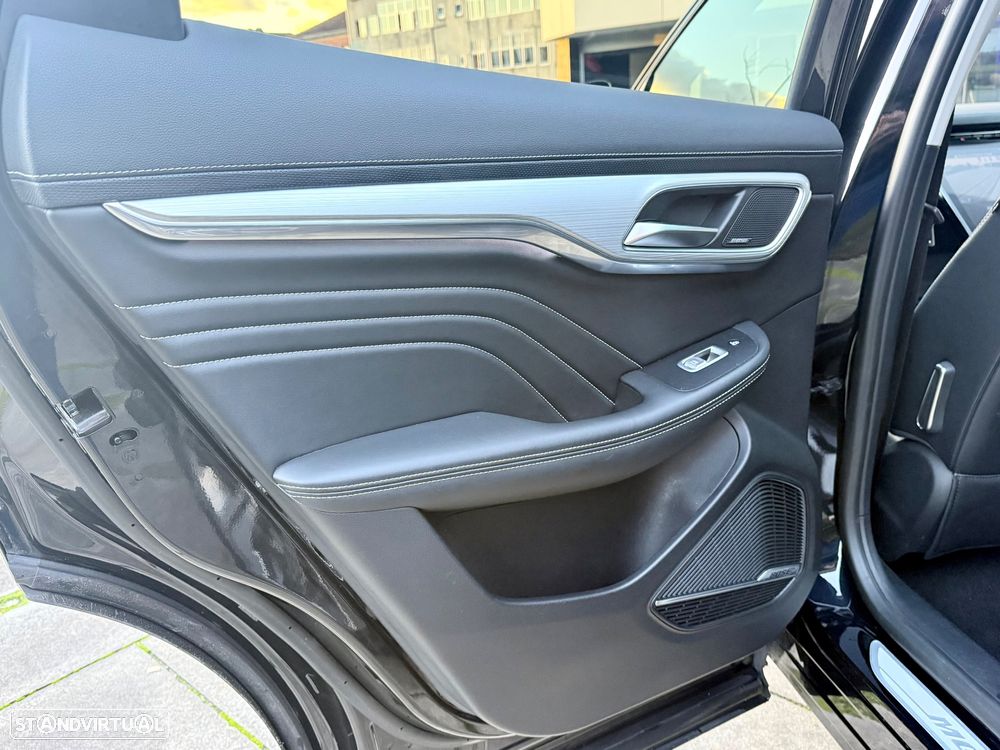 MG Marvel R 70 kWh AWD Performance - 11