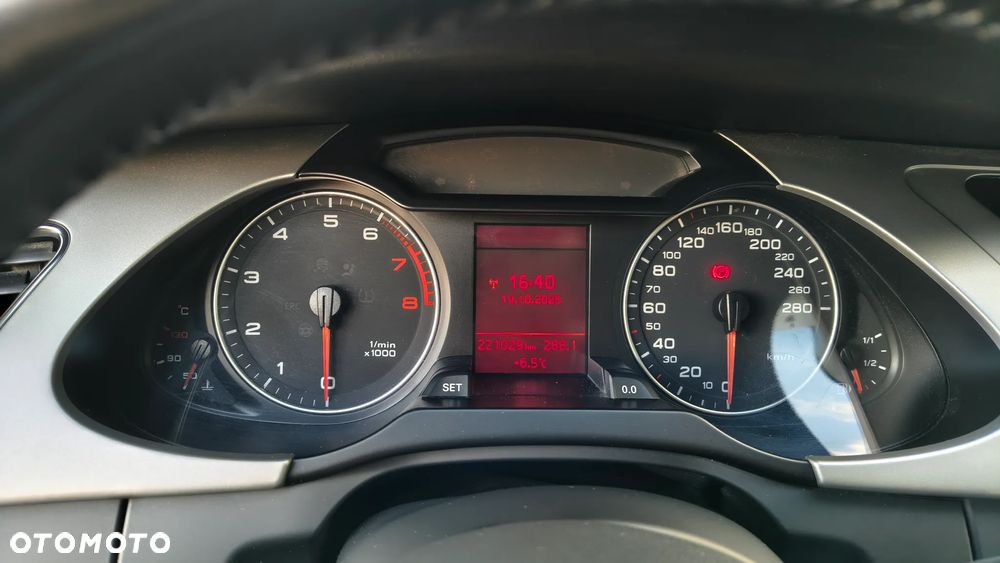 Audi A4 Avant 1.8 TFSI Ambiente - 7