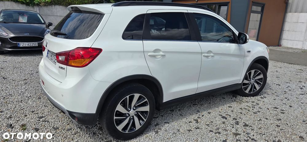 Mitsubishi ASX - 8