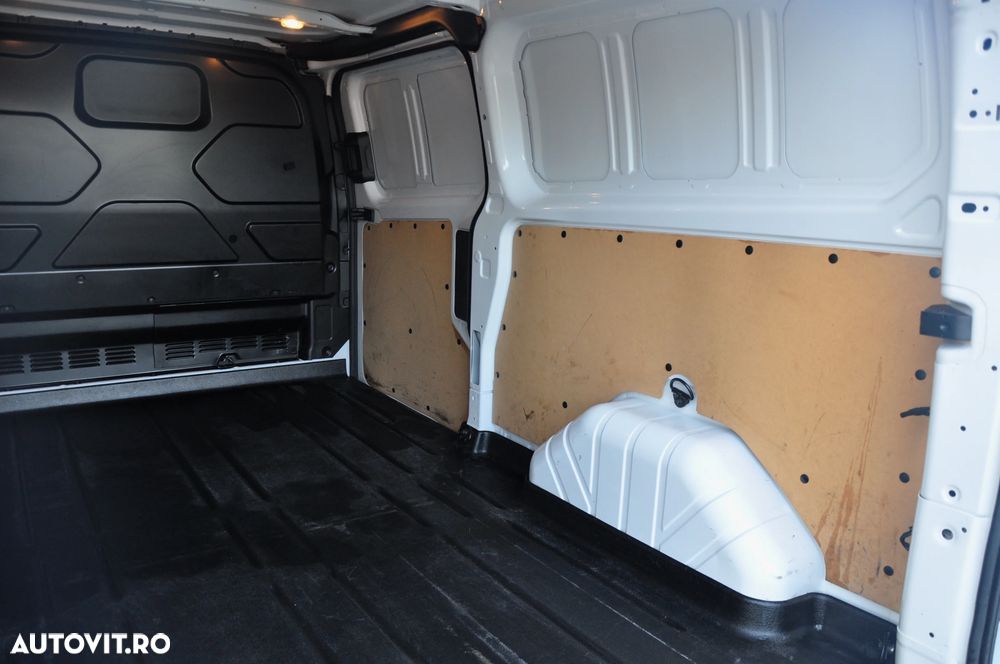 Ford Transit Custom - 10