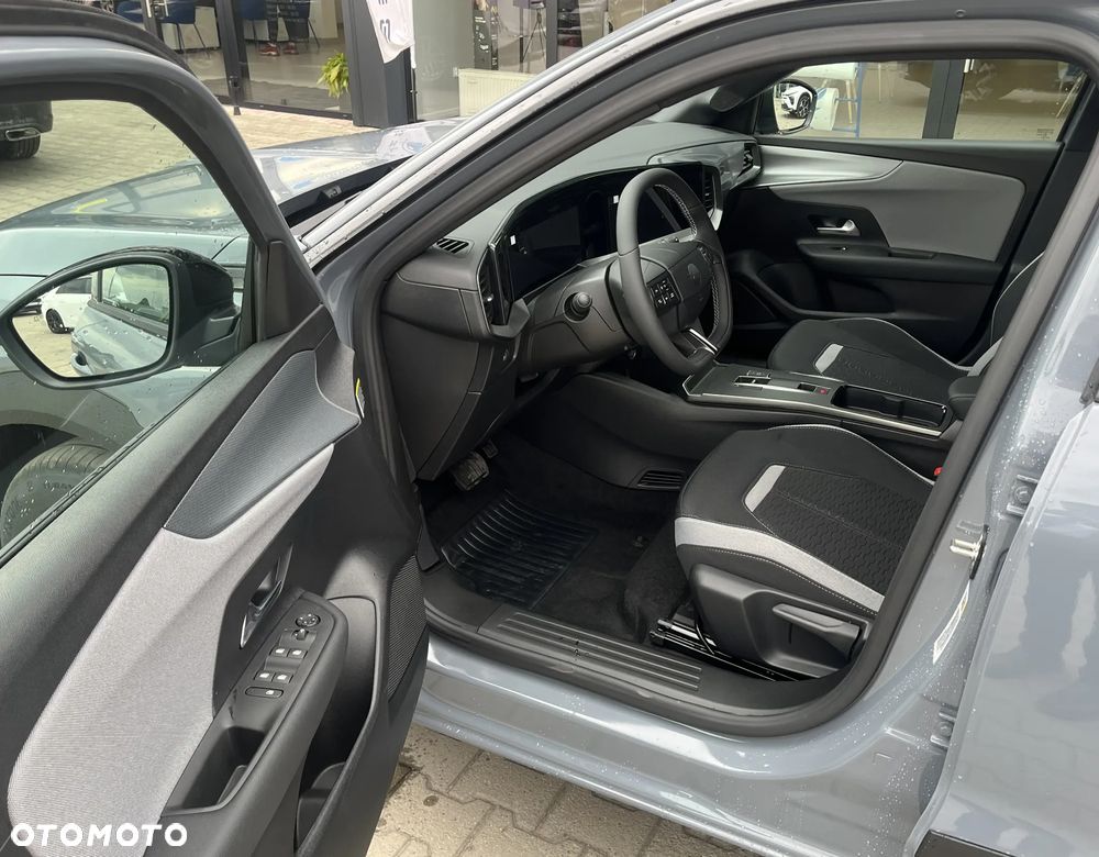 Opel Mokka 1.2 T mHEV GS S&S eDTC6 - 11