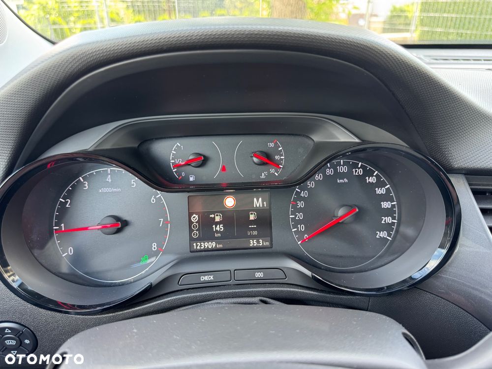 Opel Crossland - 18