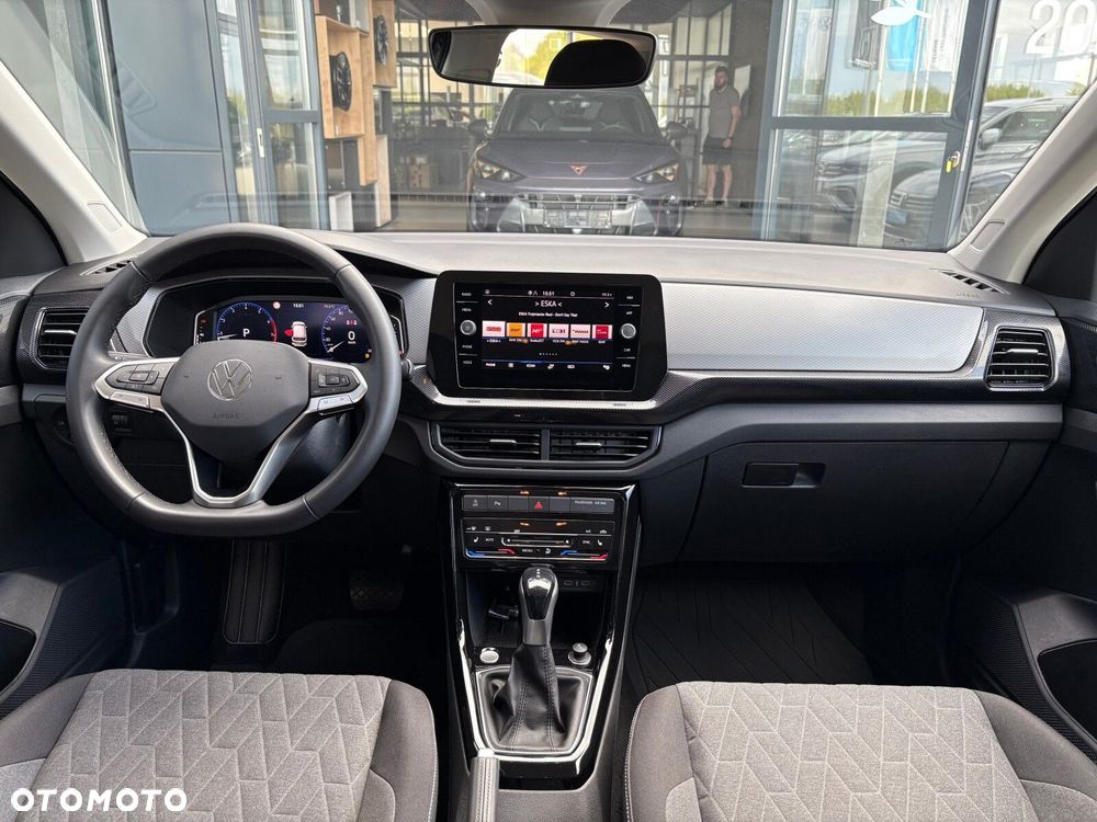 Volkswagen T-Cross - 11