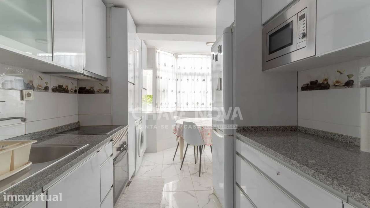 Apartamento T3 situado na zona de Coimbrões-SD/04647/MH - Grande imagem: 3/14
