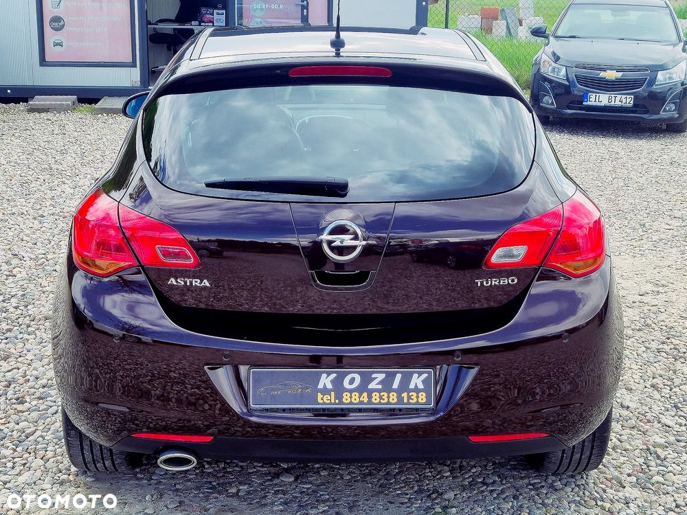 Opel Astra 1.4 Turbo Color Edition - 12