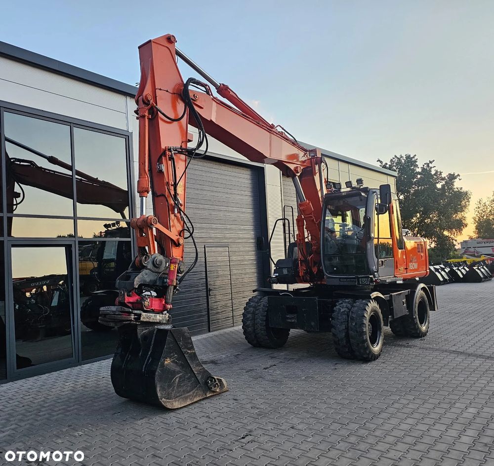 Hitachi ZX160W - 7
