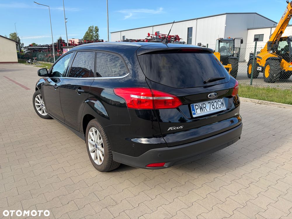 Ford Focus 1.0 EcoBoost STart-Stopp-System TITANIUM - 35