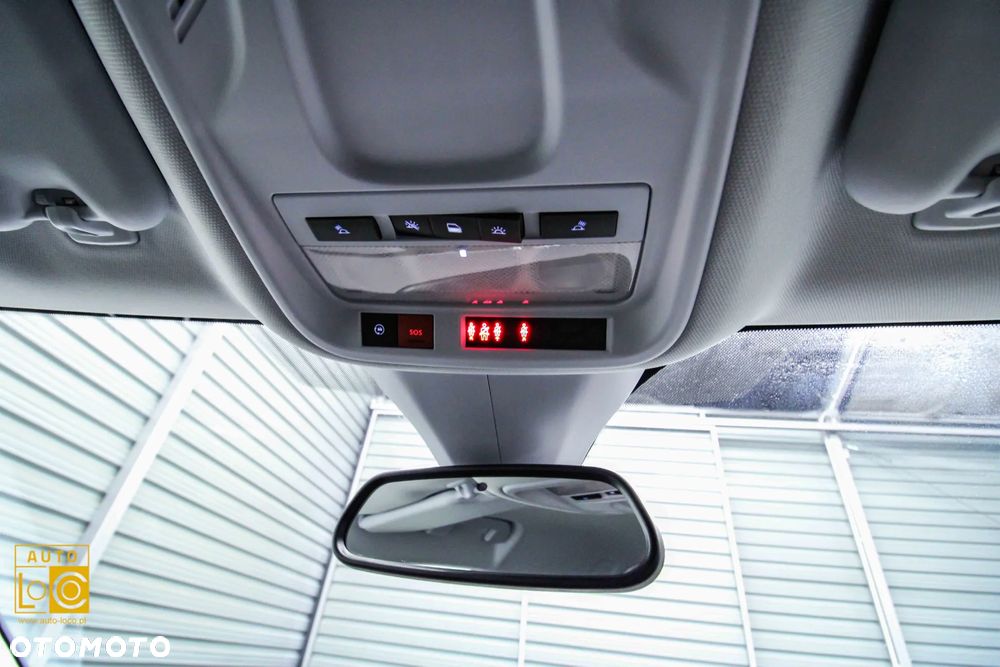 Opel Grandland 1.2 T Business Edition S&S - 33