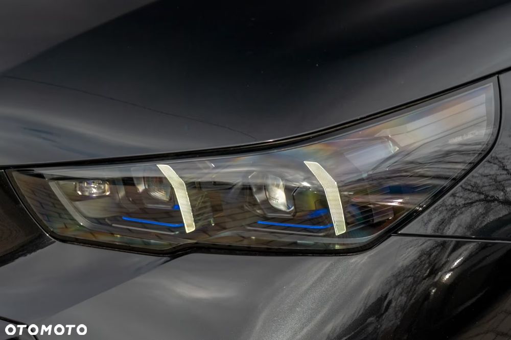 BMW Seria 5 540d xDrive mHEV M Sport - 9