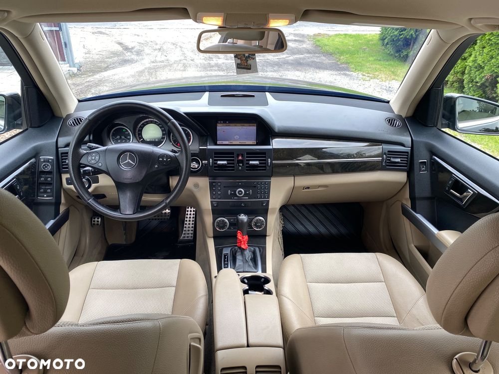 Mercedes-Benz GLK 250 CDI DPF 4Matic BlueEFFICIENCY 7G-TRONIC SPORT EDITION - 40
