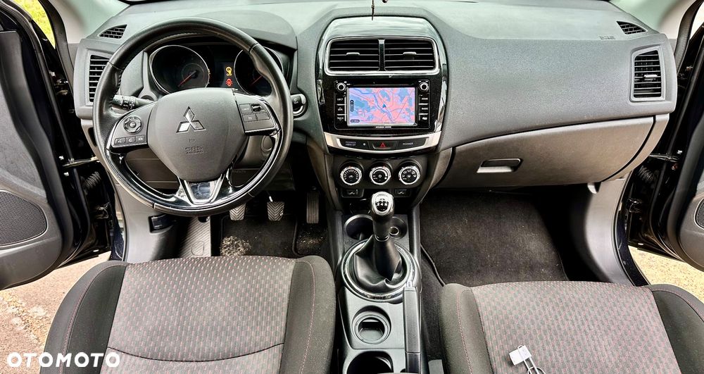 Mitsubishi ASX 1.6 Black Edition - 36