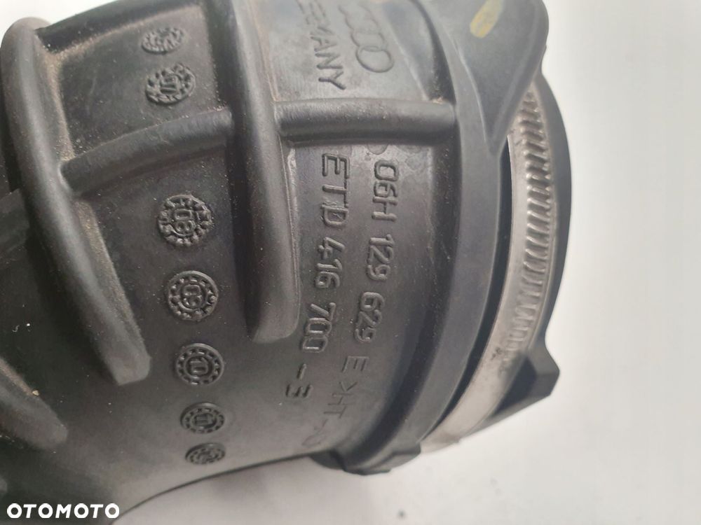 RURA WĄŻ INTERCOOLERA AUDI A4 B8 A5 06H129629E - 2