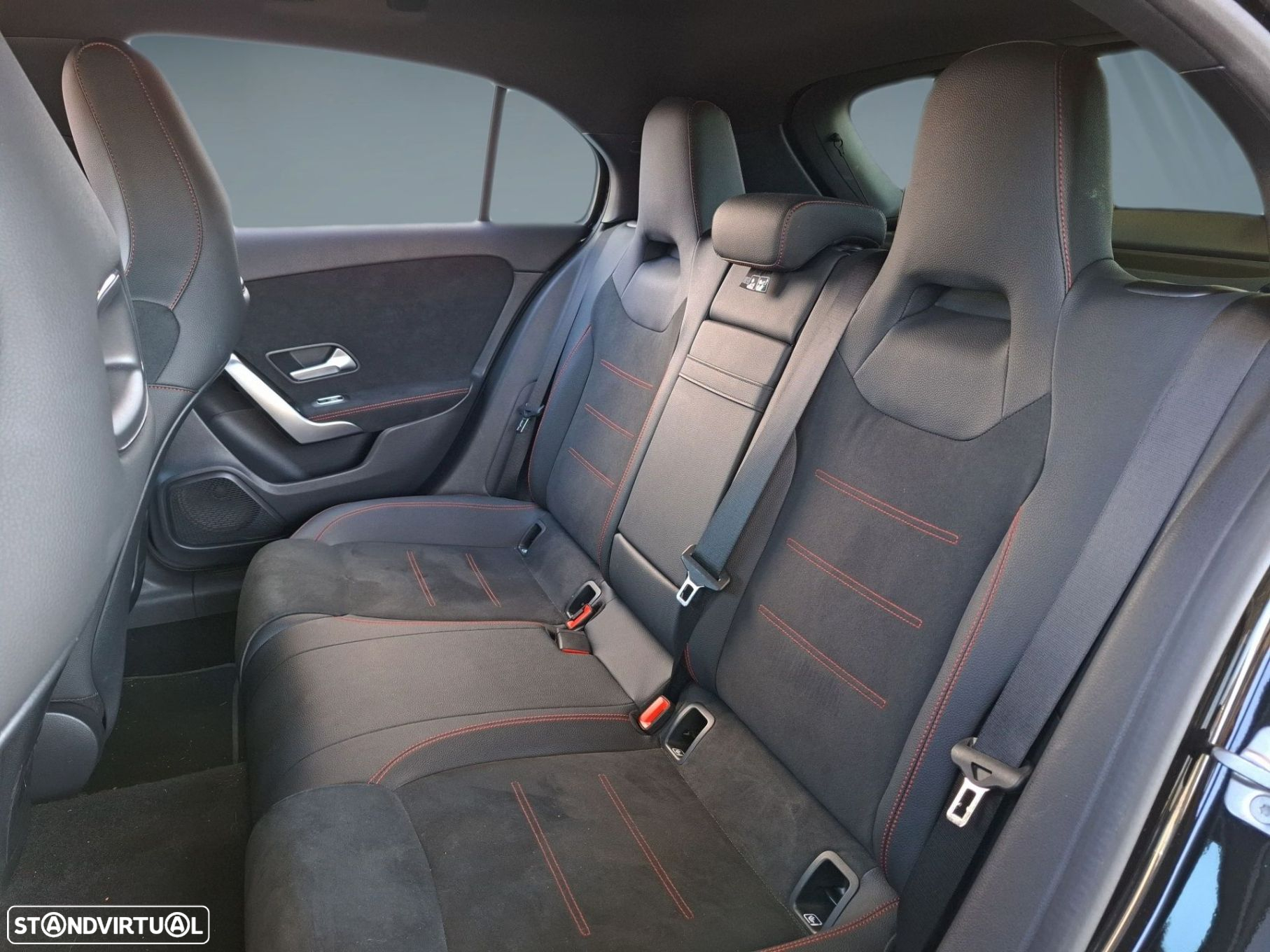 Mercedes-Benz A 250 e - 14