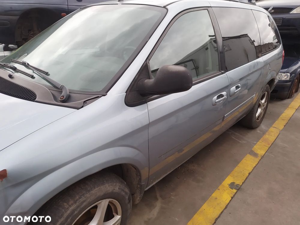 CHRYSLER GRAND VOYAGER IV 04-08 3.8 MPFI SXT - RADIO PBE - 5