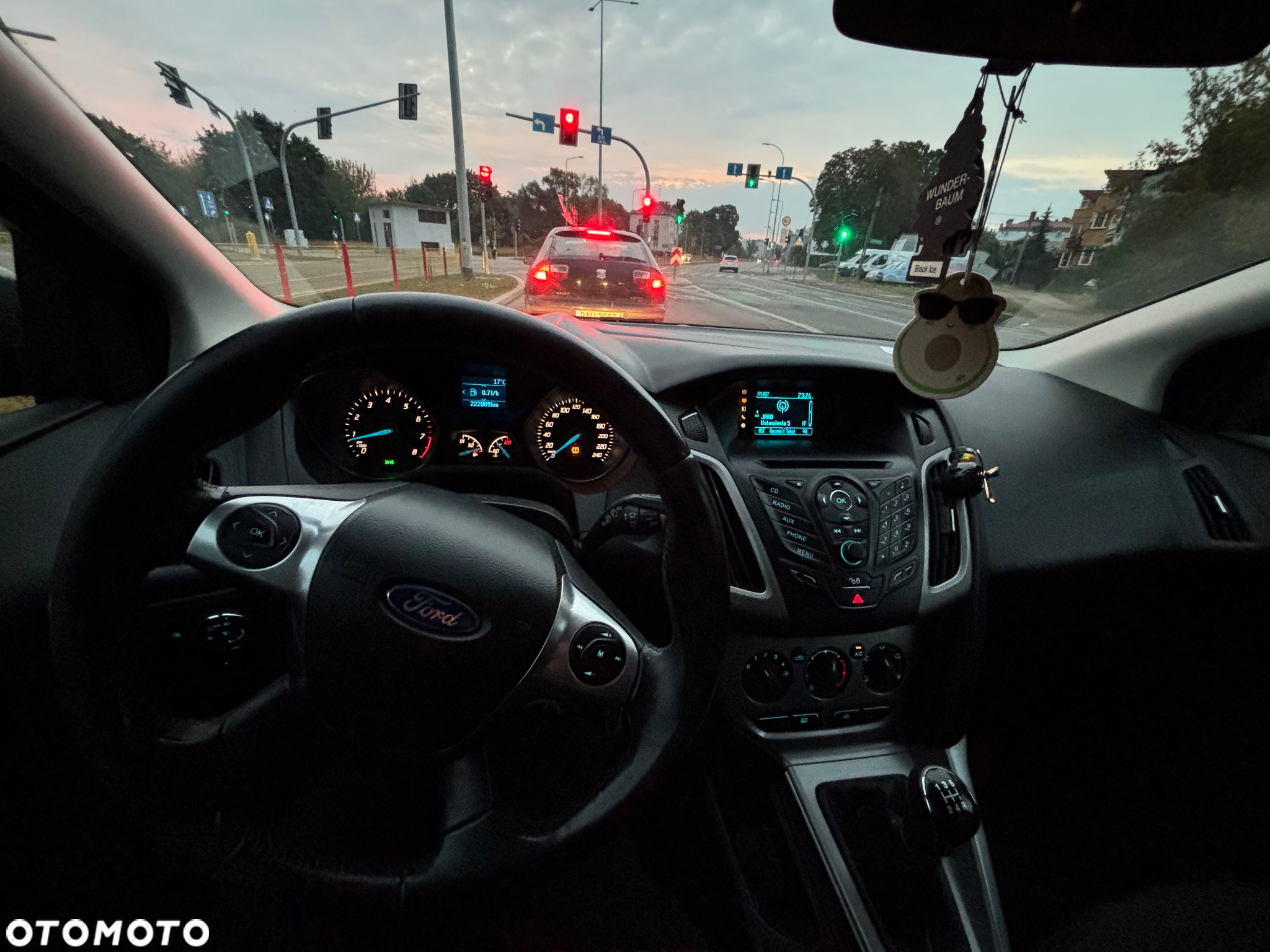 Ford Focus 1.0 EcoBoost Edition - 18
