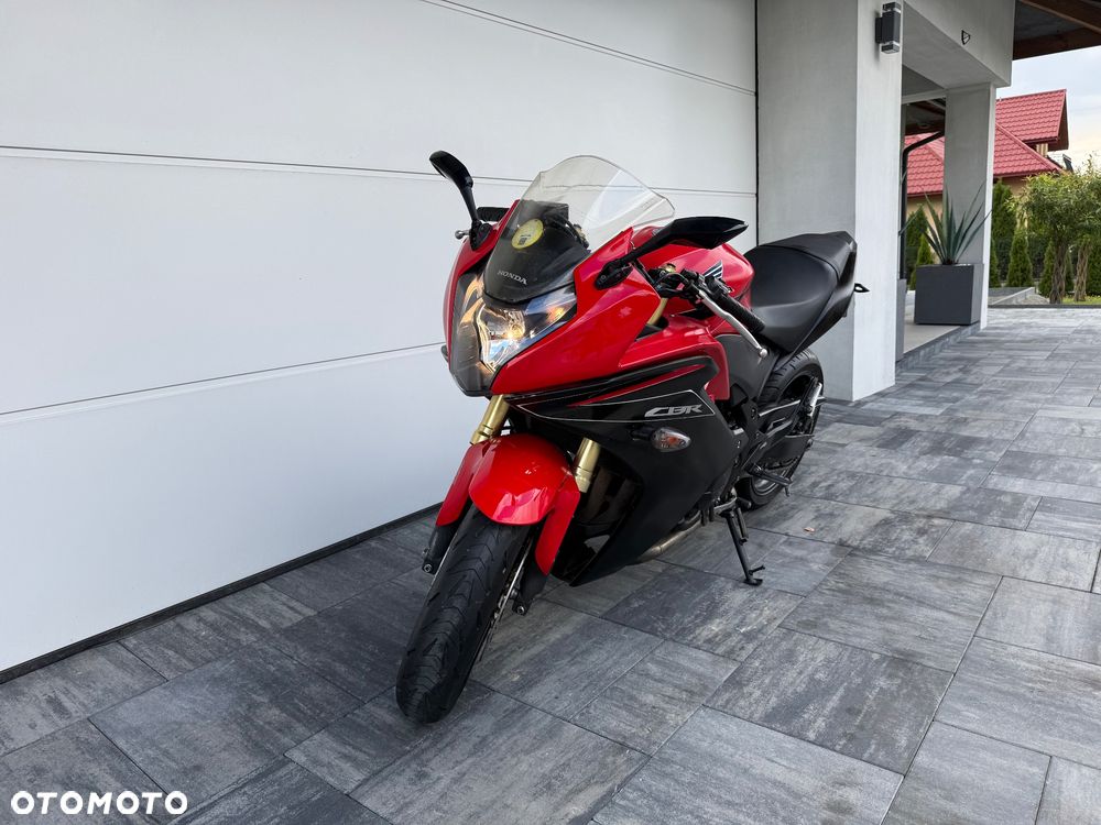 Honda CBR - 14