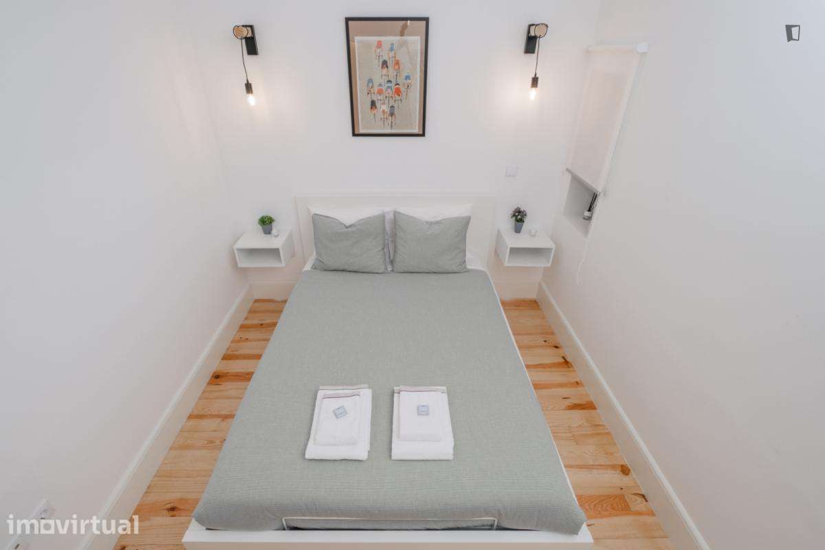 Apartamento com 1 quartos - localizado em Sé Porto - Grande imagem: 5/26