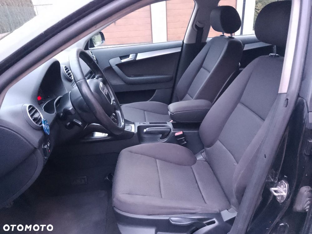 Audi A3 Sportback - 9