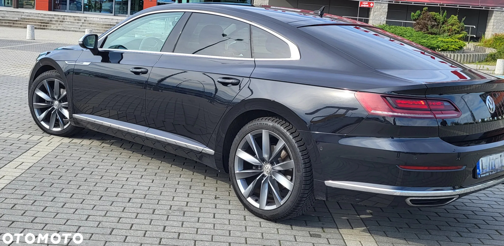 Volkswagen Arteon 2.0 TSI Elegance DSG - 2